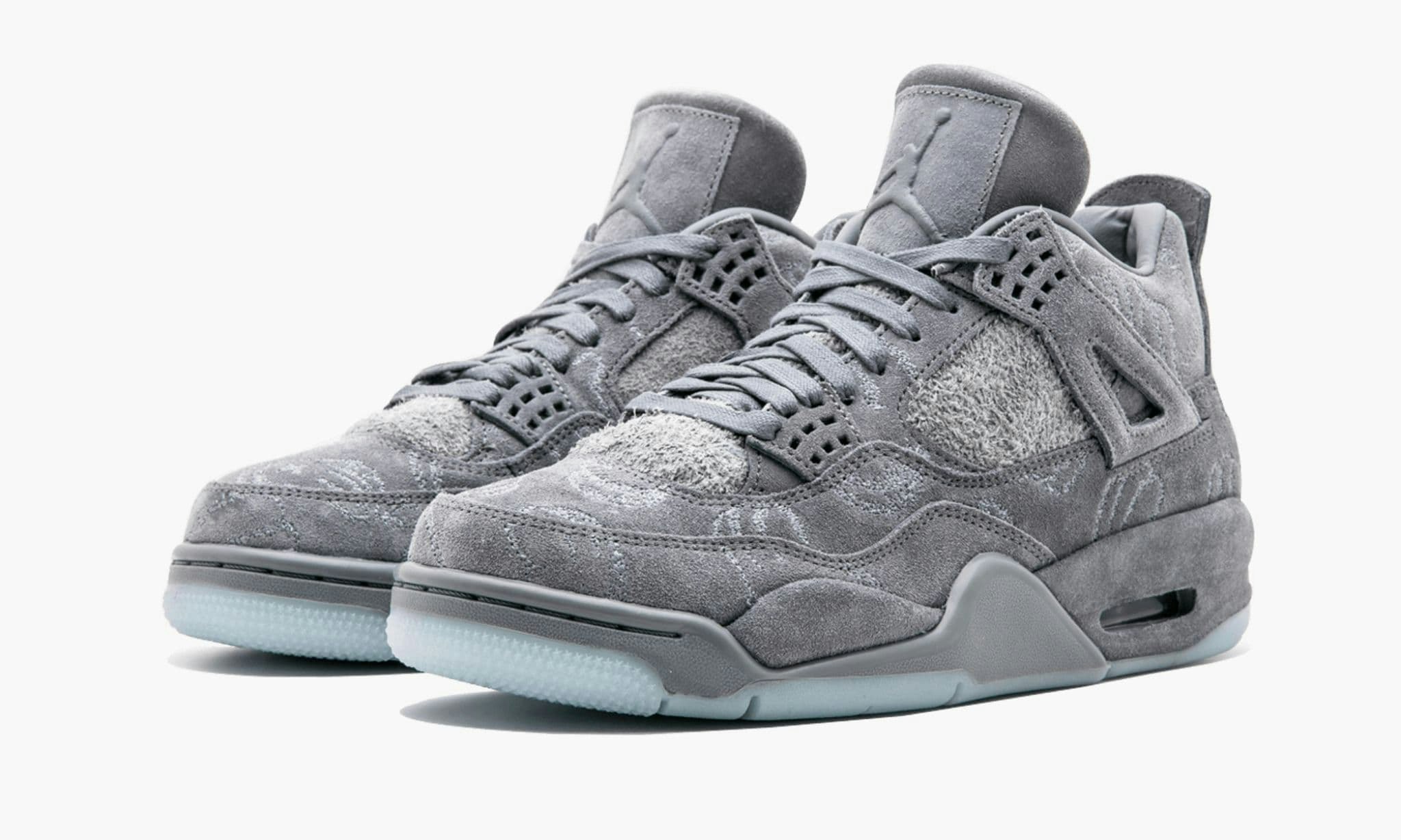 KAWS x Air Jordan 4 Retro "Cool Grey"