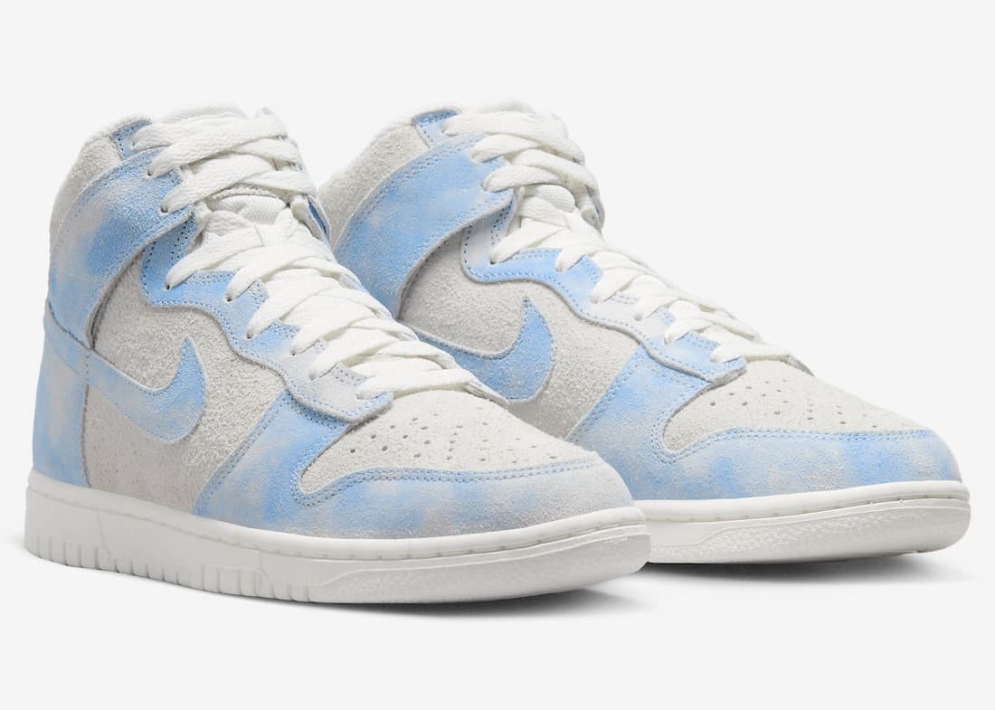 Nike Dunk High "Clouds"