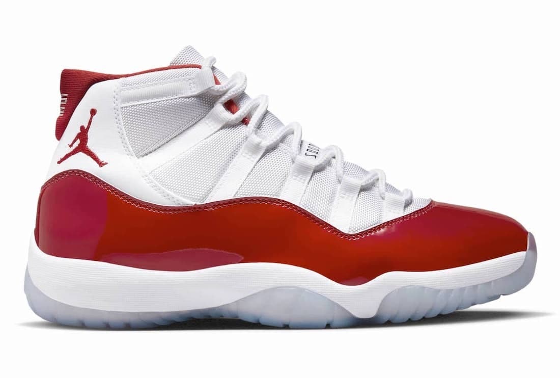 Air Jordan 11 Retro "Cherry"