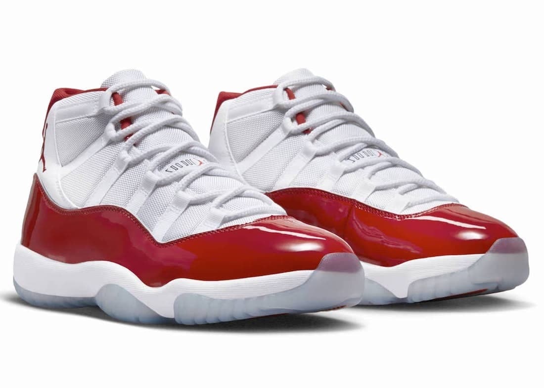 Air Jordan 11 Retro "Cherry"