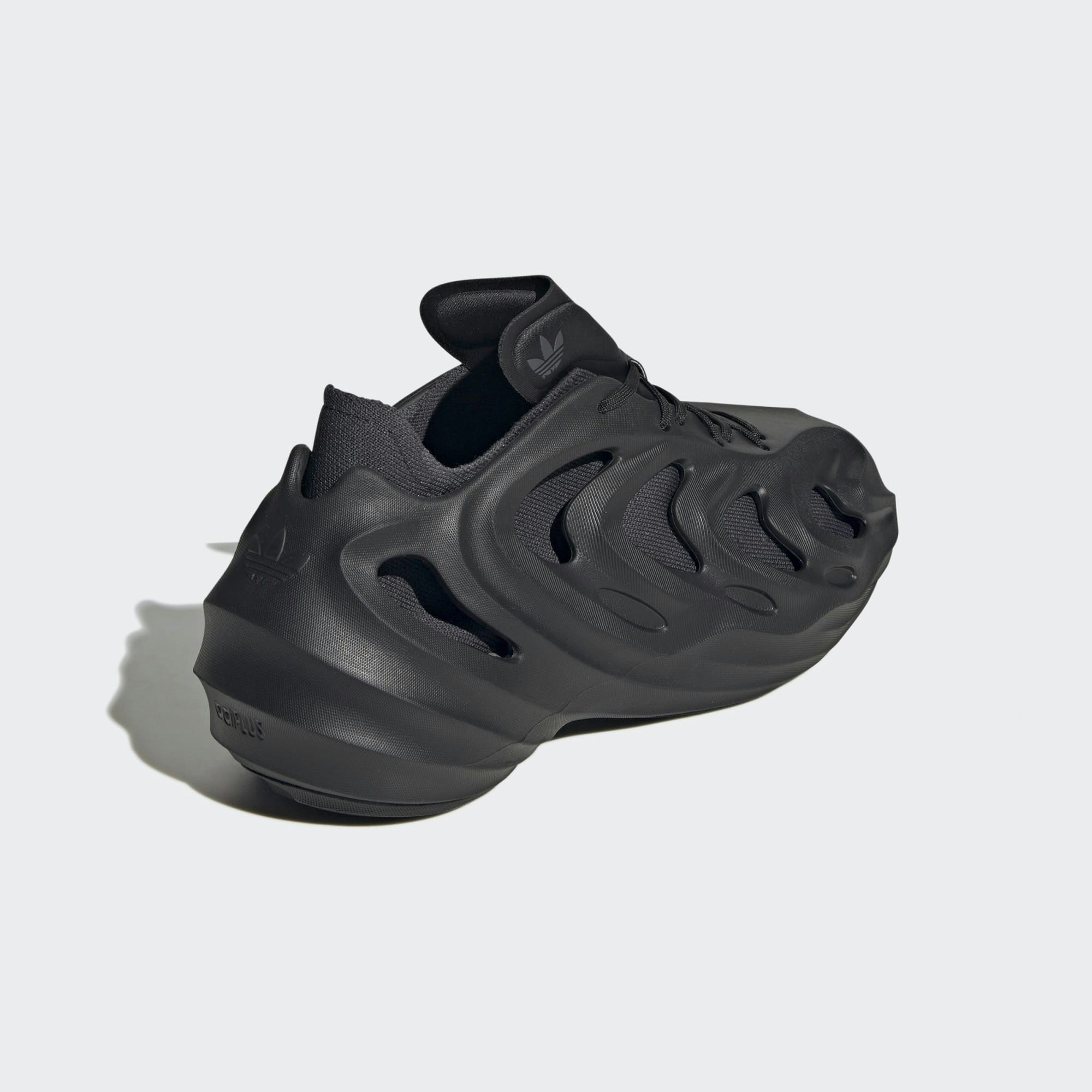 adidas adiFOM Q "Black Carbon"