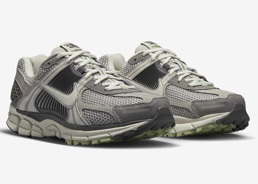 Nike Zoom Vomero 5 "Cobblestone"