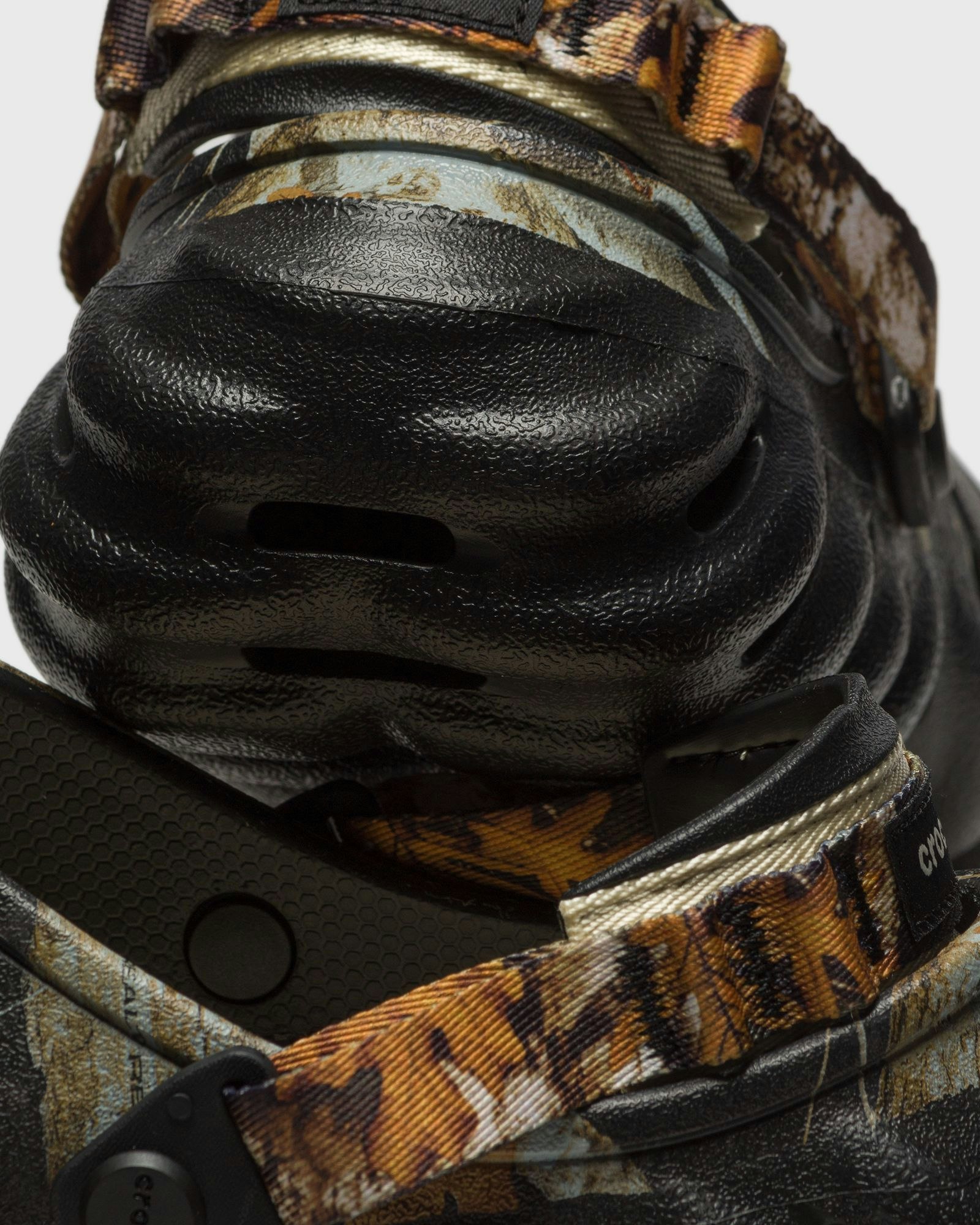 Realtree x Crocs Echo Clog "Camo Black"