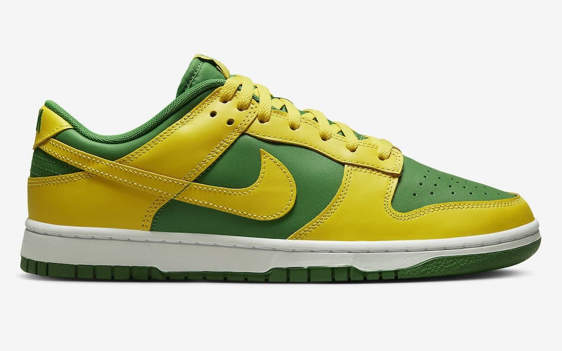 Nike Dunk Low "Reverse Brazil"