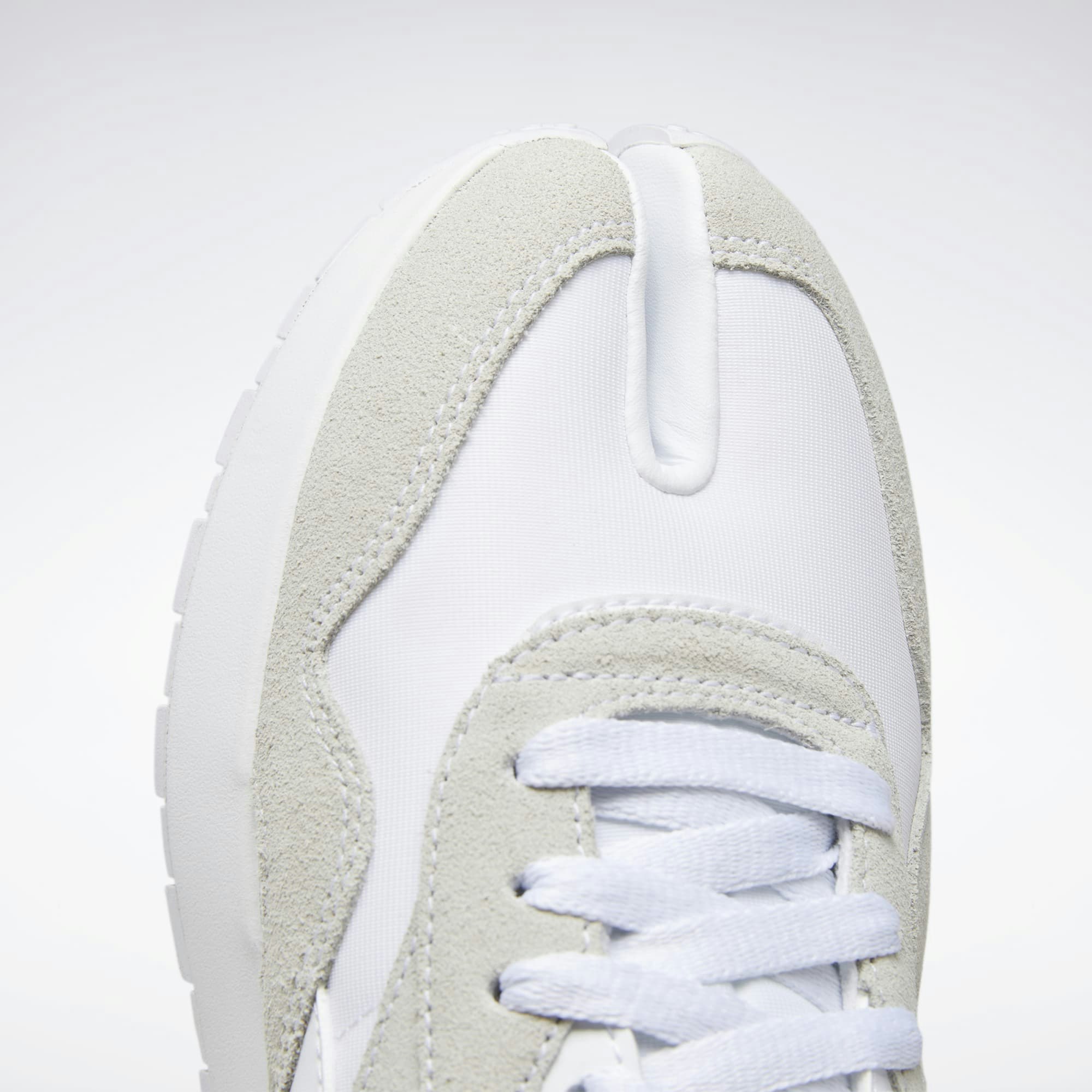 Maison Margiela x Reebok Project 0 Classic Nylon Tabi "Cloud White"