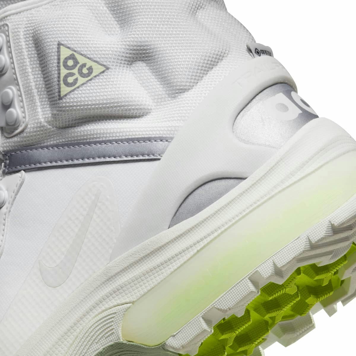 Nike ACG Air Zoom Gaiadome GTX "Summit White"