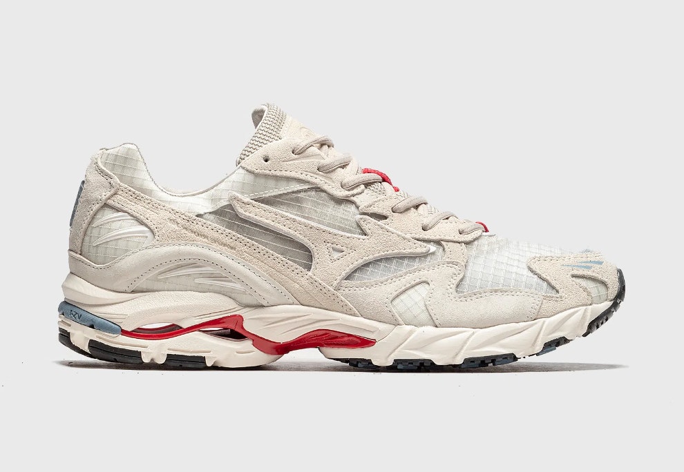 Highsnobiety x Mizuno Waverider 10 "Chinese Red"