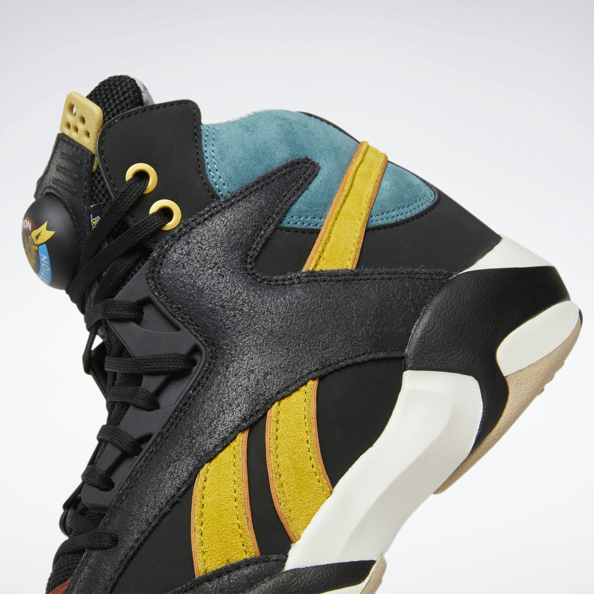 Street Fighter x Reebok Shaq Attaq "Champion Edition"