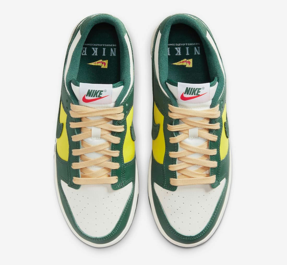 Nike Dunk Low "Noble Green"