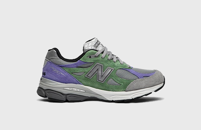 Stray Rats x New Balance 990v3 "Reprise Joker" Stray Rats x New Balance 990v3 "Reprise Joker"