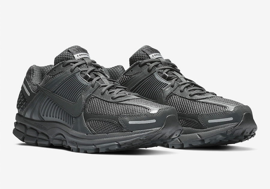 Nike Zoom Vomero 5 "Anthracite"