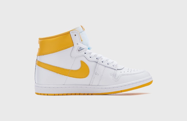 Air Jordan Ship SP "University Gold"