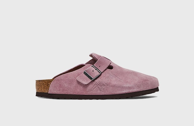 Stüssy x Birkenstock Boston Clog "Dusty Pink" Stüssy x Birkenstock Boston Clog "Dusty Pink"