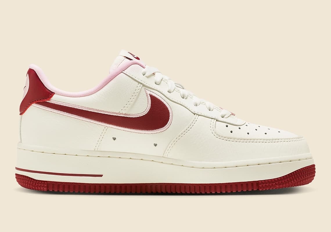 Nike Air Force 1 Low "Valentines Day" 2023 