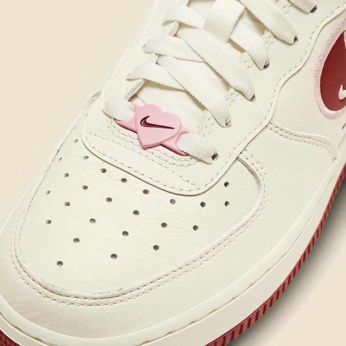 Nike Air Force 1 Low "Valentines Day" 2023 