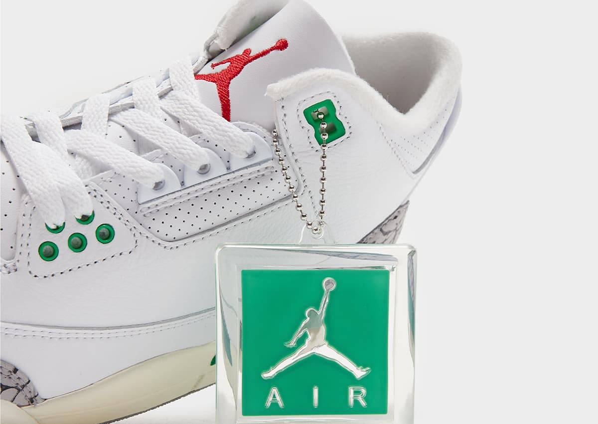 Air Jordan 3 "Lucky Green"