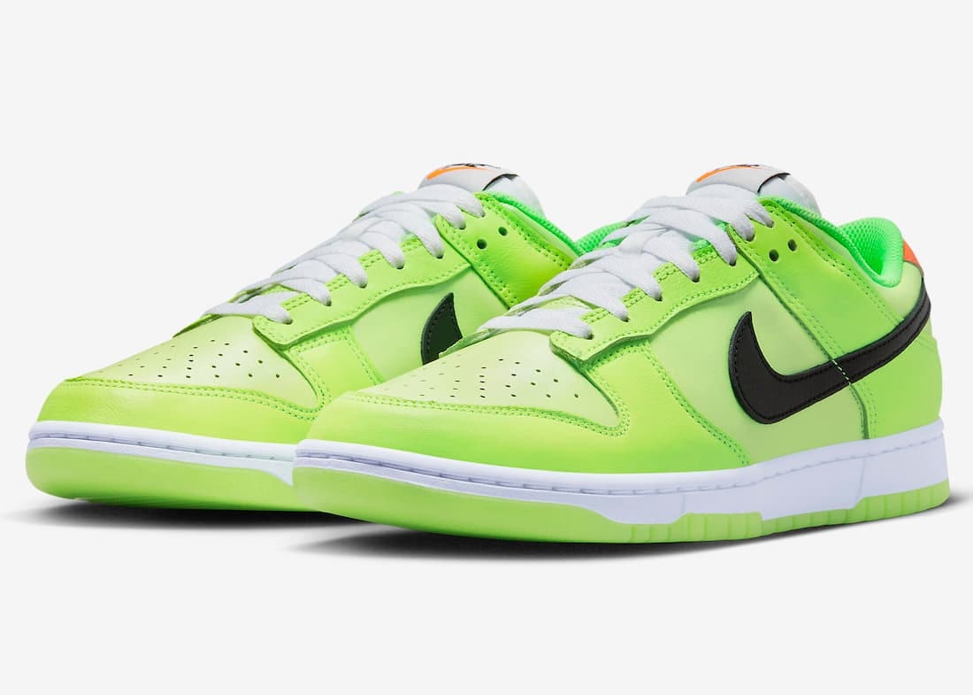 Nike Dunk Low "Glow in the dark"