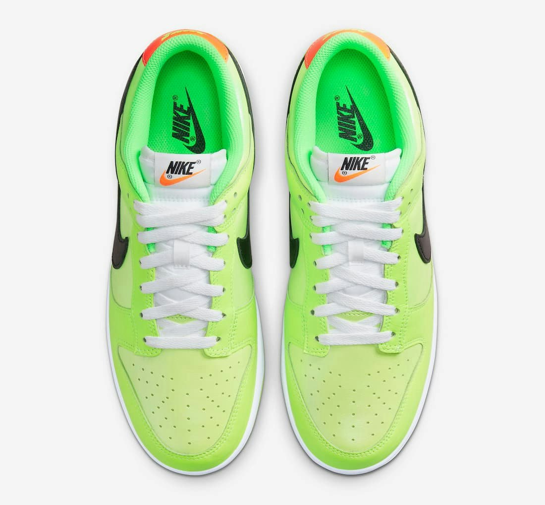 Nike Dunk Low "Glow in the dark"