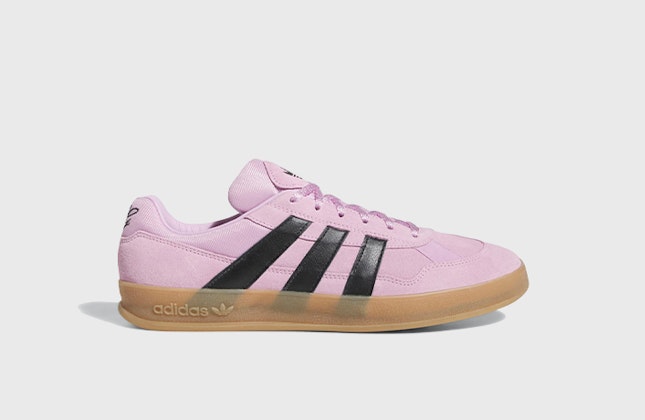 Mark Gonzales x adidas Aloha Super "One Black Eye" Mark Gonzales x adidas Aloha Super "One Black Eye"