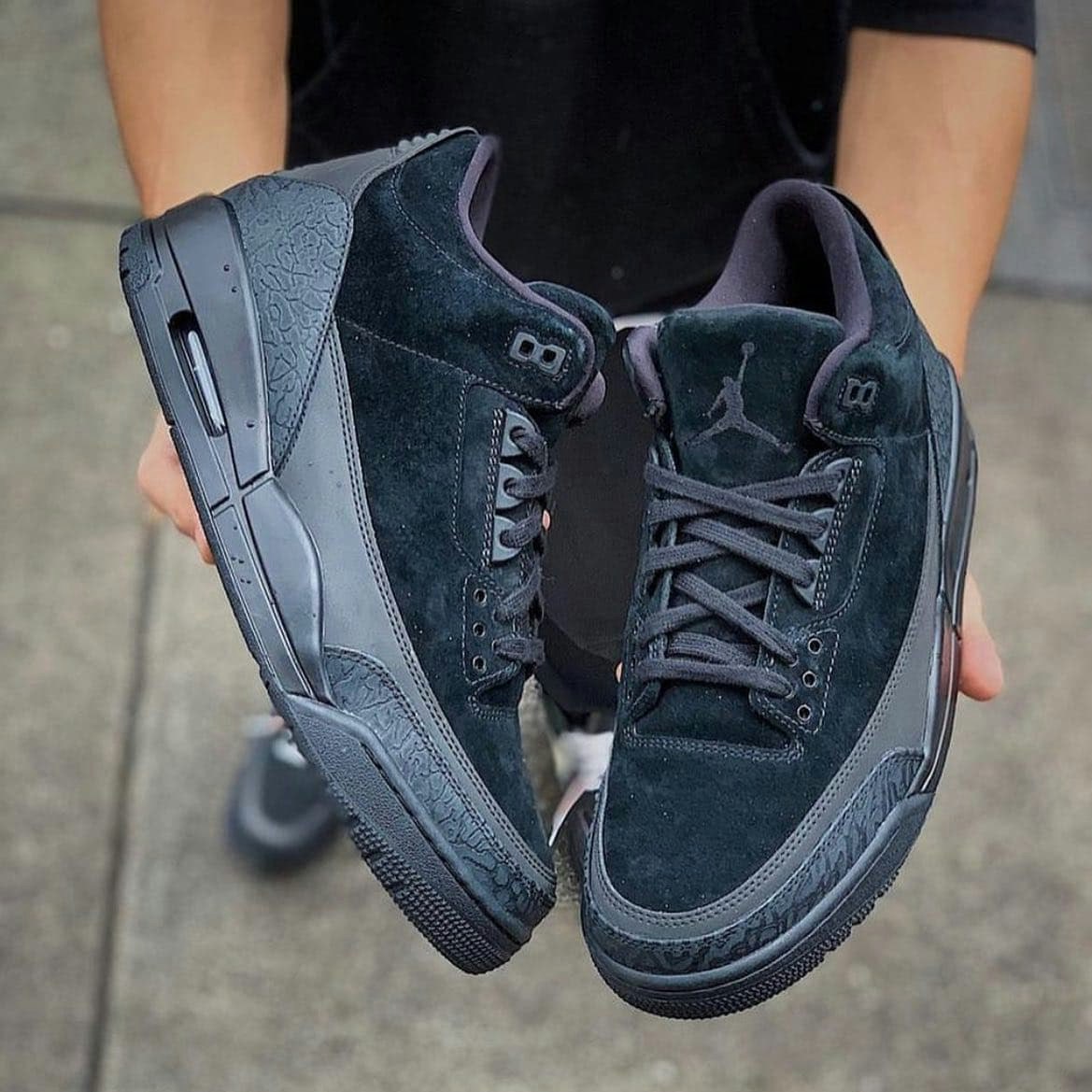 Air Jordan 3 "Black Cat" 