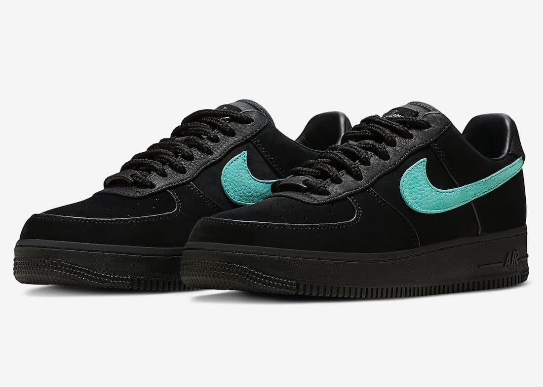 Wie bekomme ich die Tiffany & Co. Nike Air Force 1?