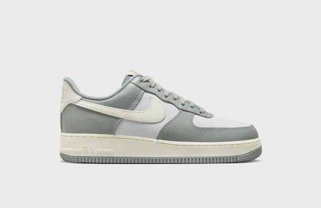 Nike Air Force 1 Low LX "Mica Green"