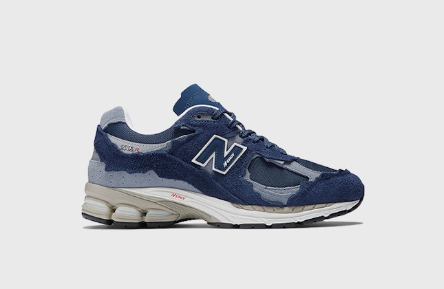 New Balance 2002R "Protection Pack" (Navy) New Balance 2002R "Protection Pack" (Navy)