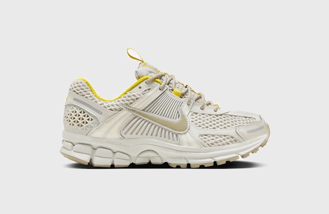 Nike Zoom Vomero 5 "Light Bone" Nike Zoom Vomero 5 "Light Bone"