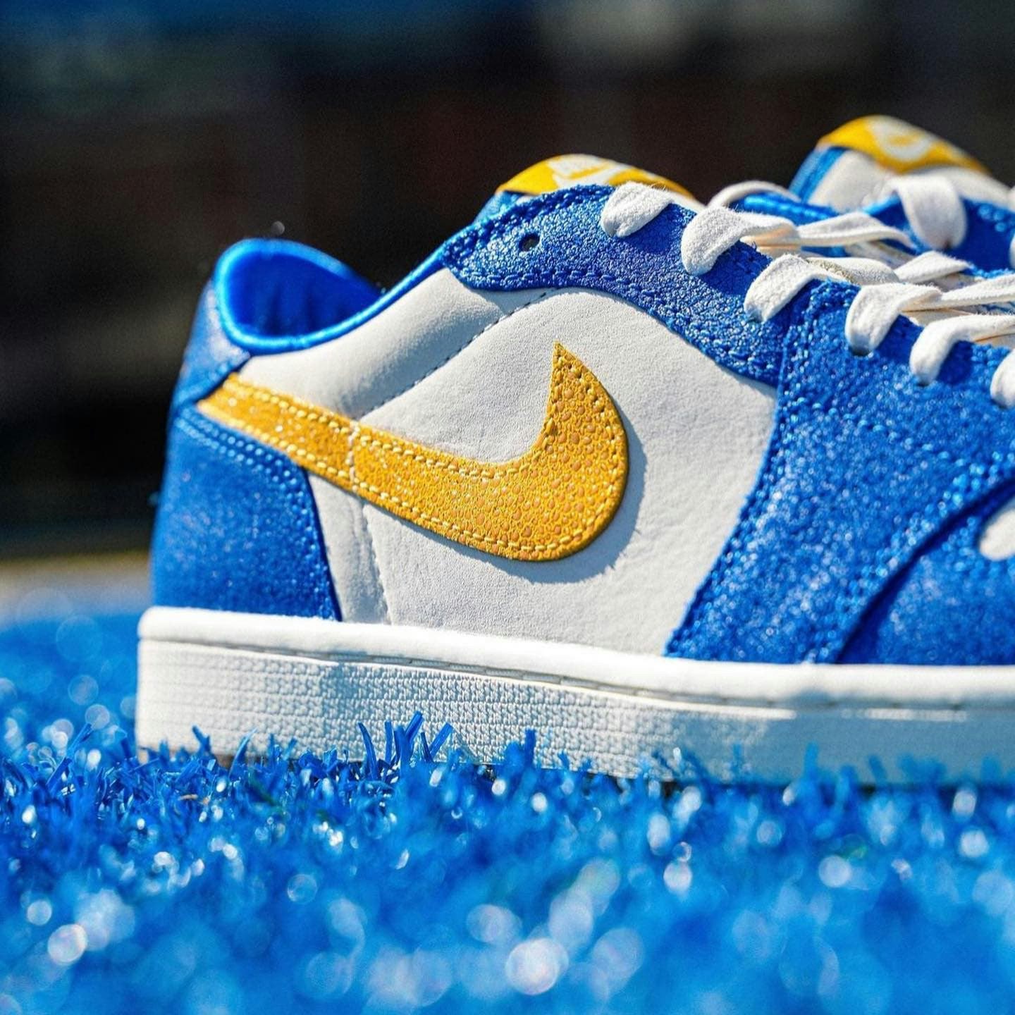 Air Jordan 1 Low OG "UCLA" PE 