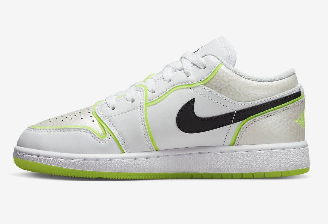 Air Jordan 1 Low GS "Volt Platinum"