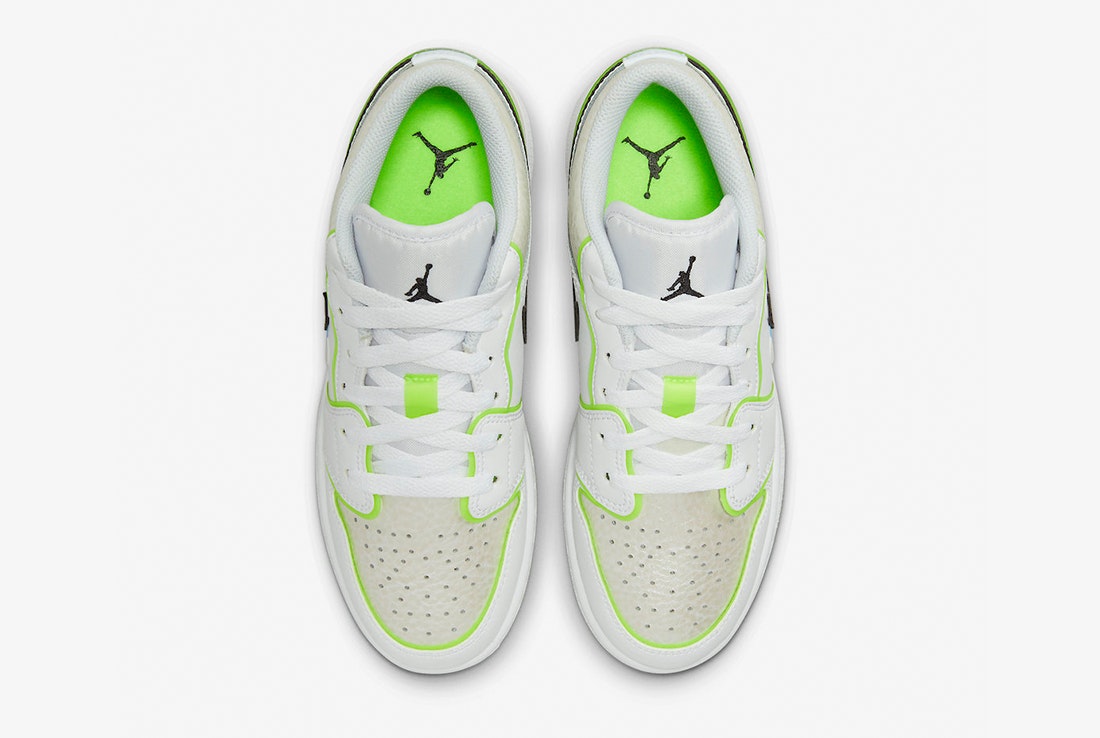 Air Jordan 1 Low GS "Volt Platinum"