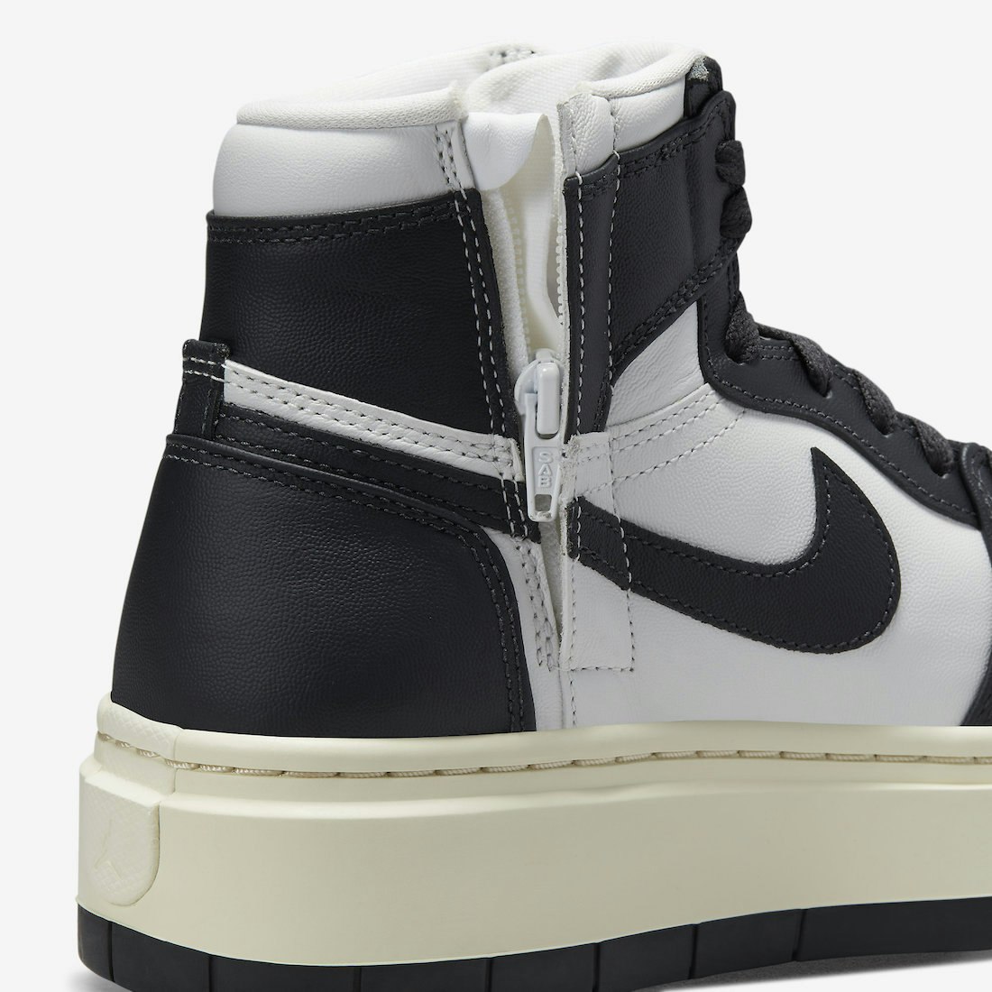 Air Jordan 1 Elevate High "Black/White"