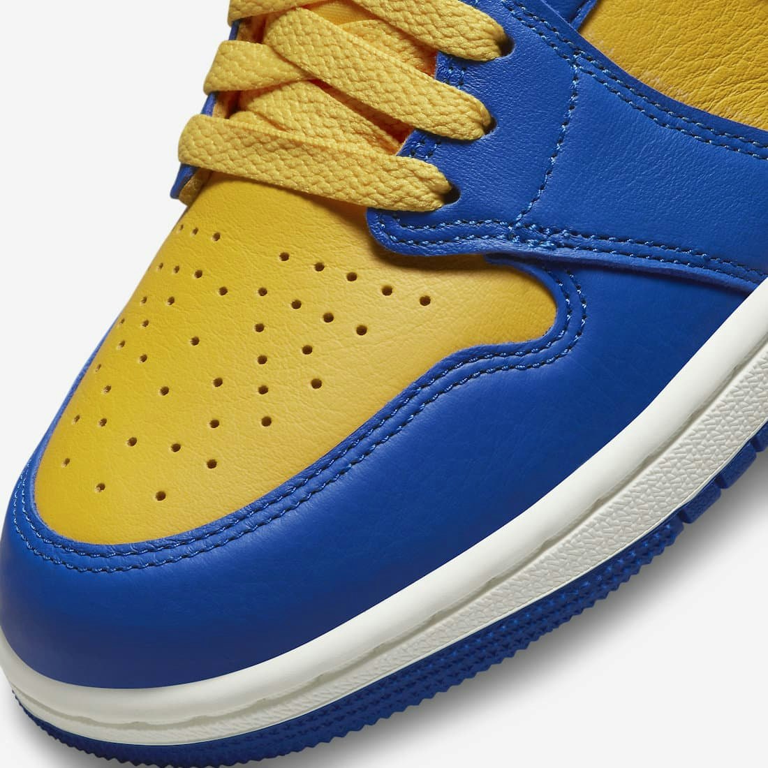 Air Jordan 1 High OG "Reverse Laney"