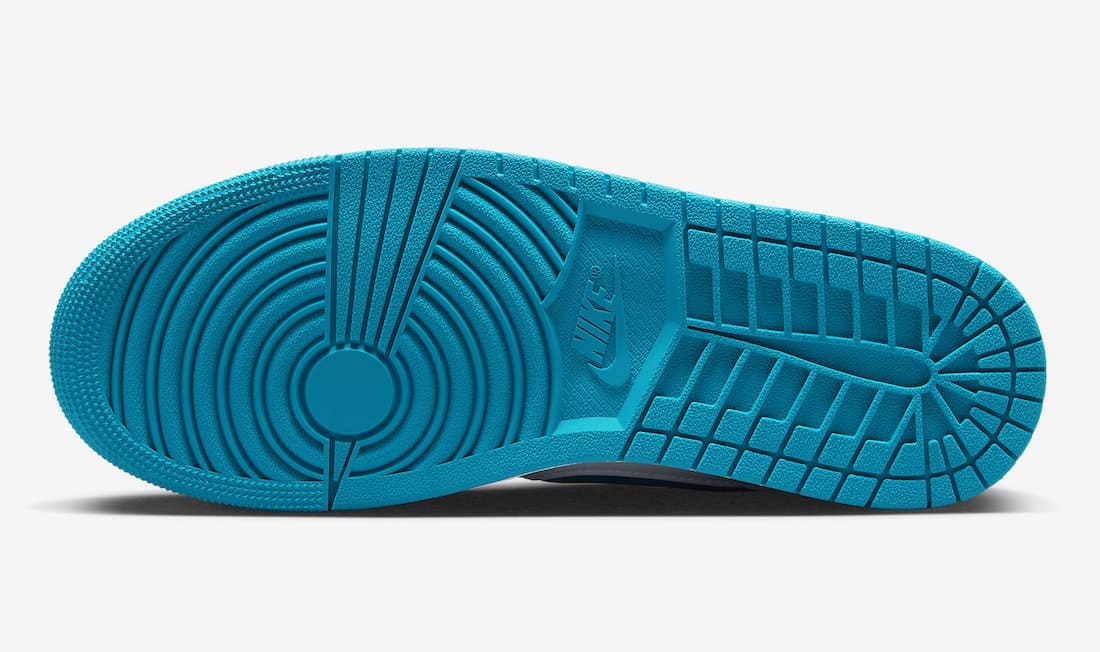 Air Jordan 1 Low FlyEase "Aquatone"