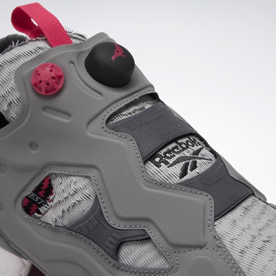 Jeff Staple x Deal FTHRS x Reebok Instapump Fury OG "Staple Grey"