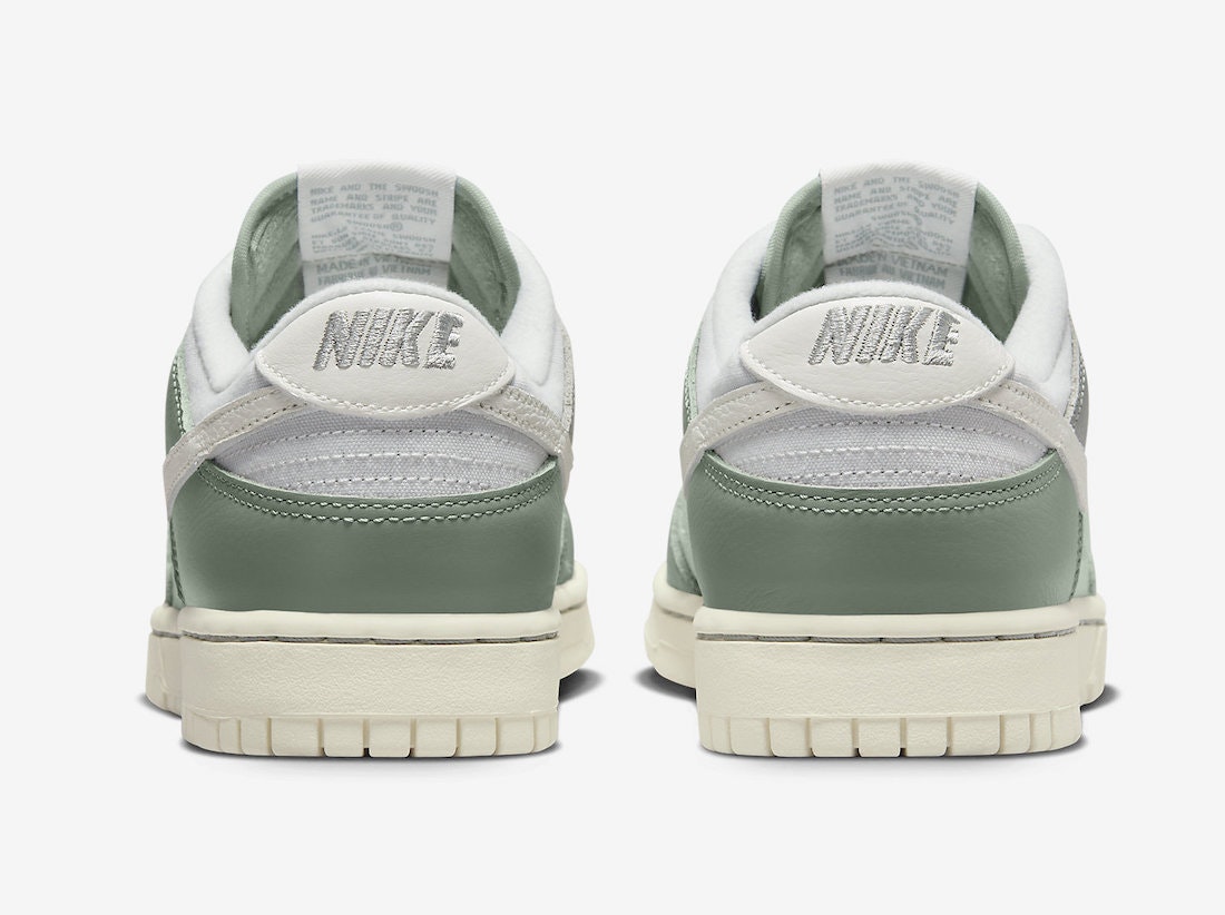 Nike Dunk Low "Mica Green"