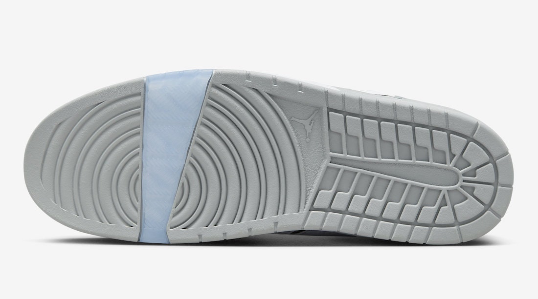 Jordan Nu Retro 1 Low "Light Smoke Grey"