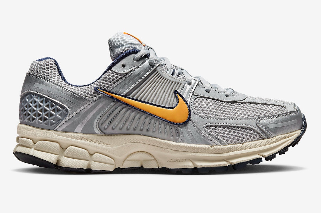 Nike Zoom Vomero 5 "Pure Platinum"