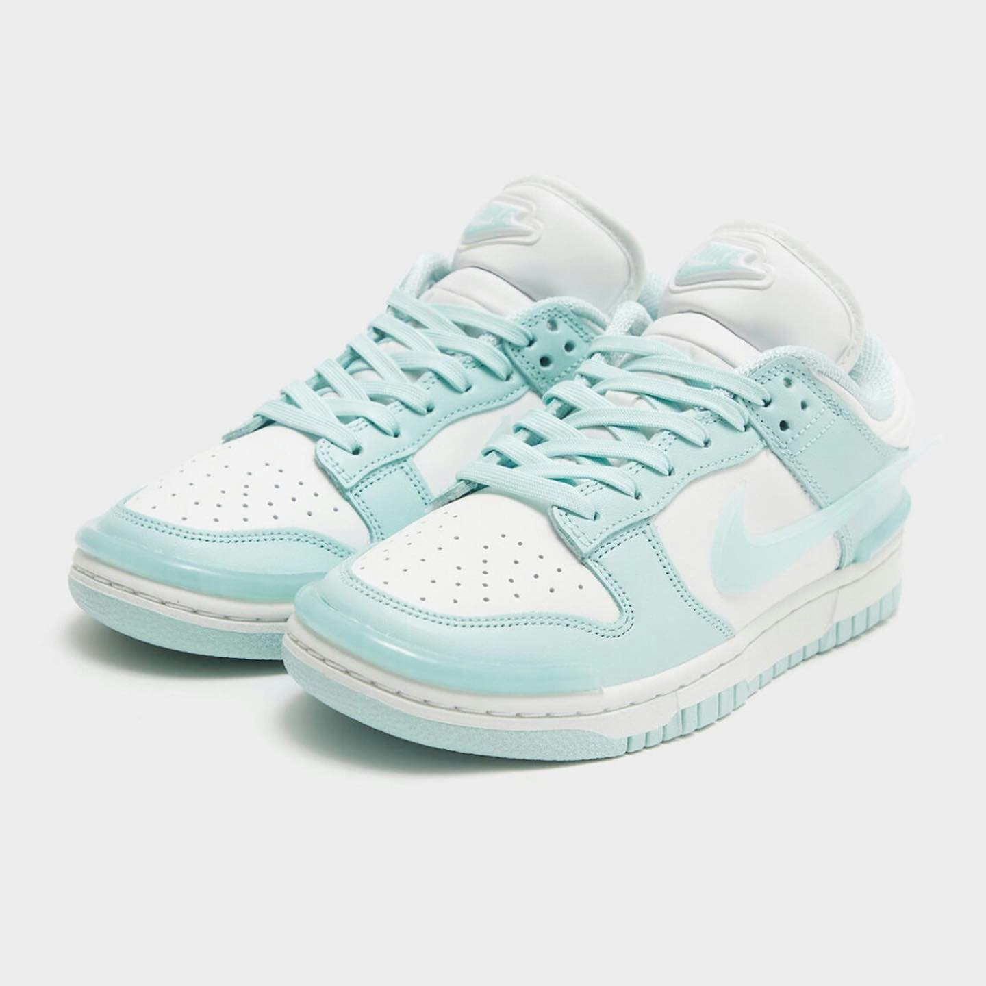 Nike Dunk Low Twist "Jade Ice" 