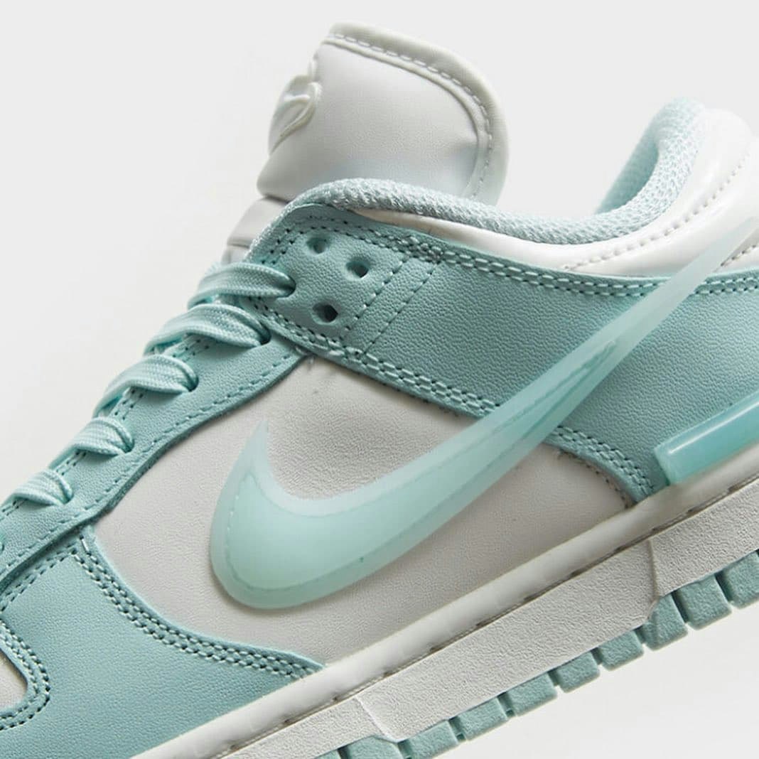 Nike Dunk Low Twist "Jade Ice" 