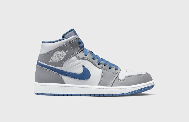 Air Jordan 1 Mid "True Blue"