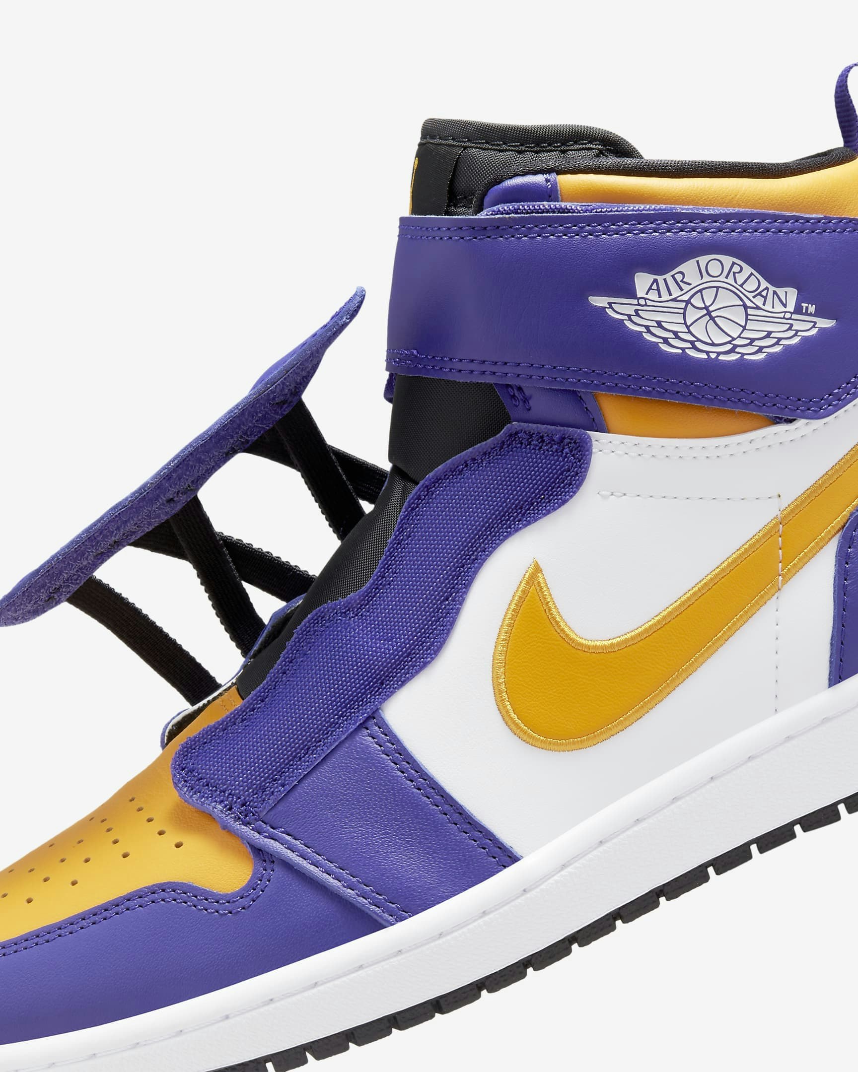 Air Jordan 1 FlyEase "Lakers" 