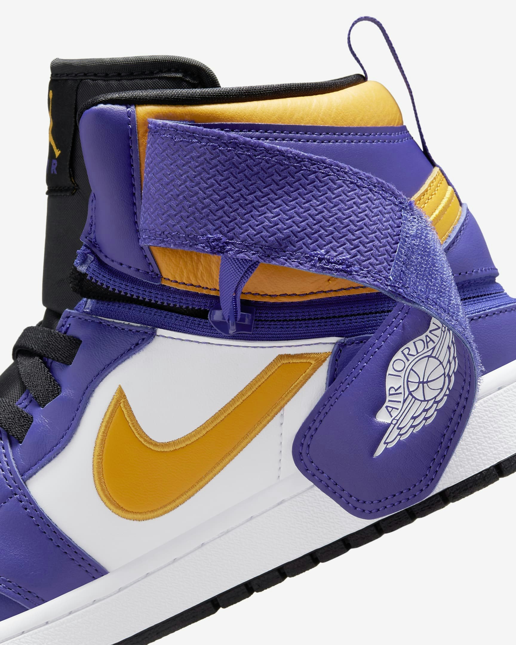 Air Jordan 1 FlyEase "Lakers" 