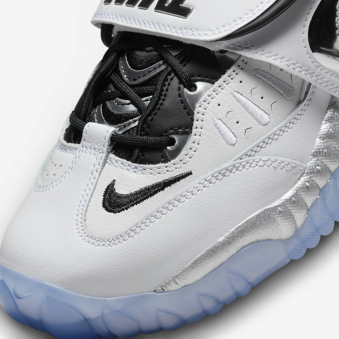 Nike Air Adjust Force "White Metallic"