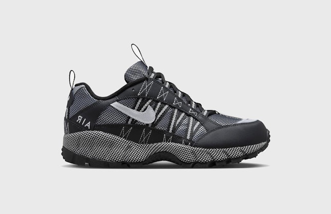 Nike Air Humara "Black Metallic"
