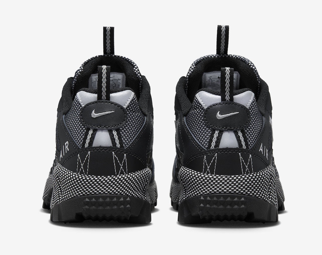 Nike Air Humara "Black Metallic"