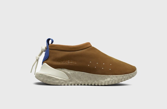Undercover x Nike Moc Flow "Ale Brown" Undercover x Nike Moc Flow "Ale Brown"