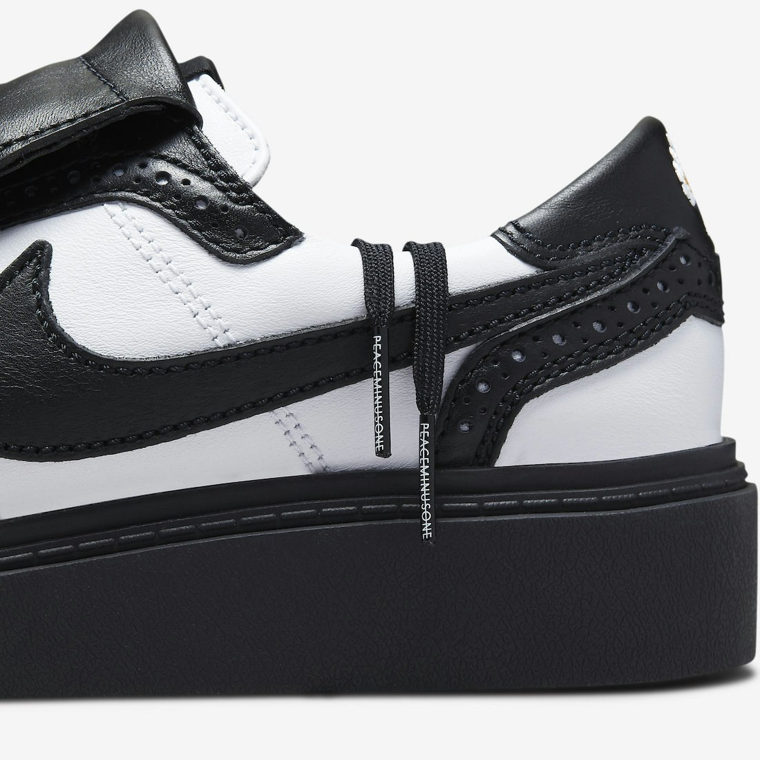 PEACEMINUSONE​​​​​​ x Nike Kwondo 1 "Panda"