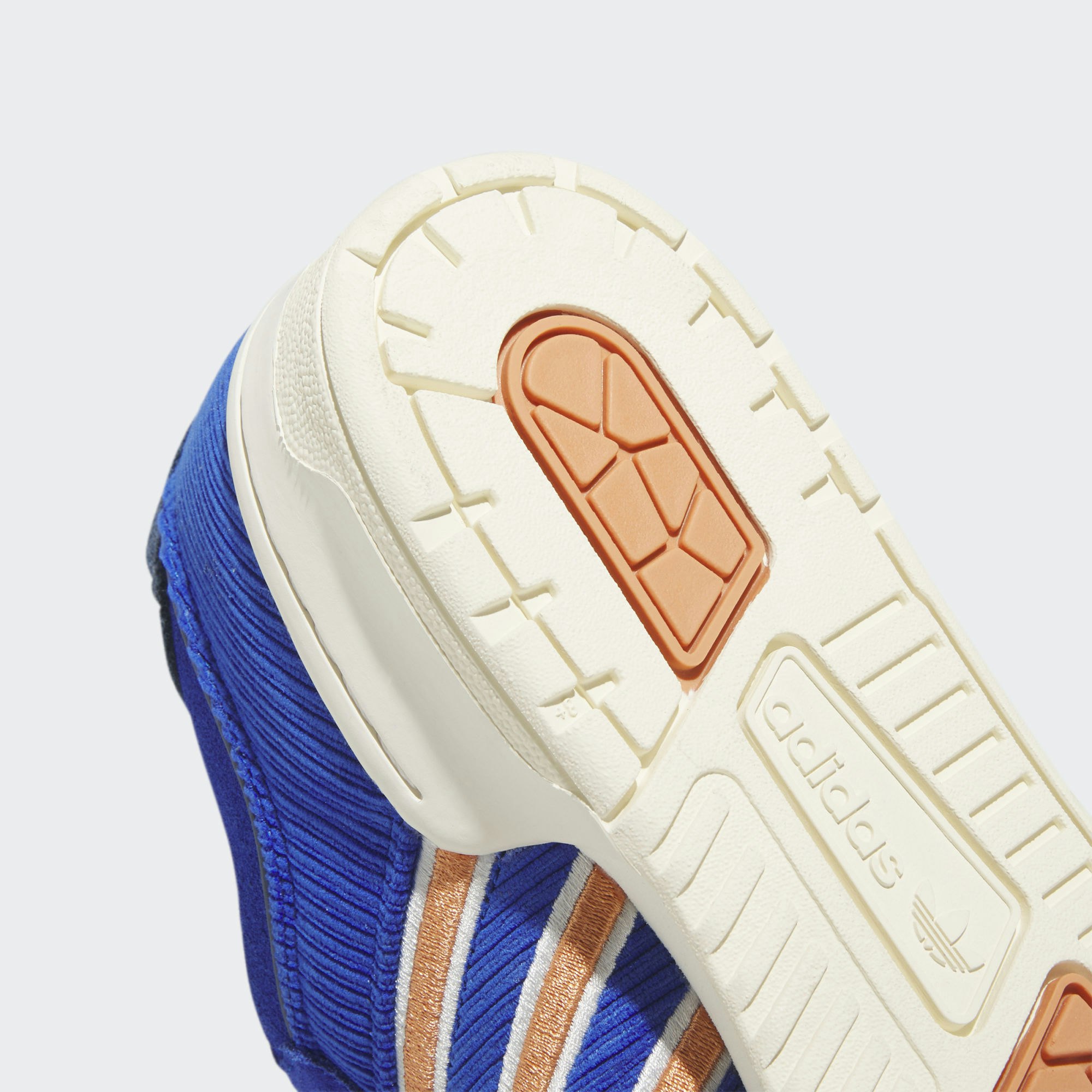 adidas Rivalry 86 Low "New York Knicks" (Bold Blue)