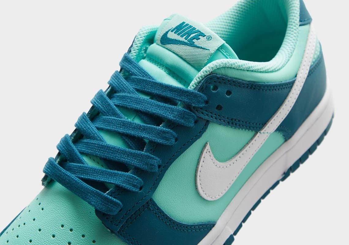 Nike Dunk Low WMNS "Teal Mint" 